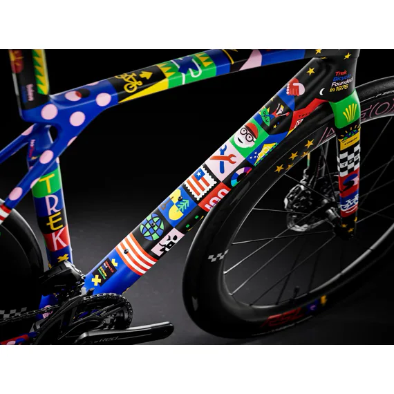 TREK Madone SLR 9 AXS Gen 8 - The First 50 ICON
