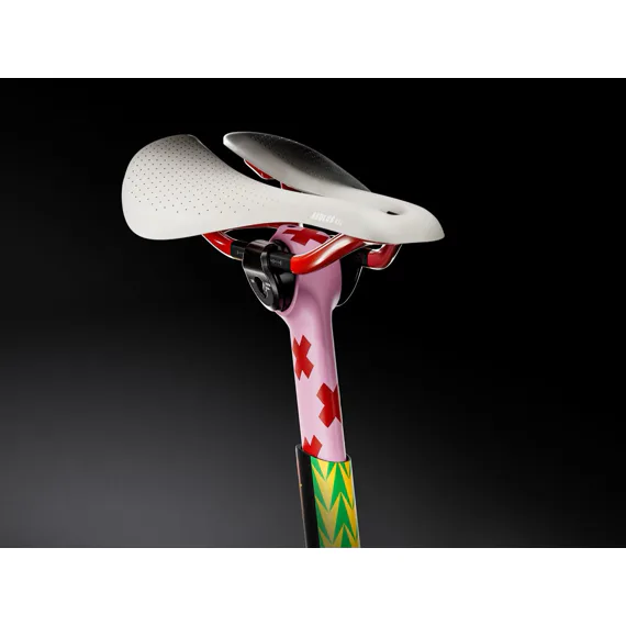 TREK Madone SLR 9 AXS Gen 8 - The First 50 ICON